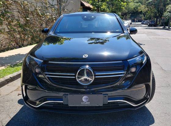 MERCEDES-BENZ EQC 400 AMG LINE 4MATIC ELÉTRICO